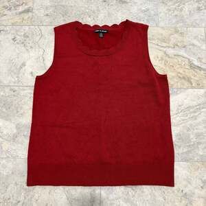 Cable & Gauge Red Scalloped Neck Sleeveless Knit Sweater Shell Top